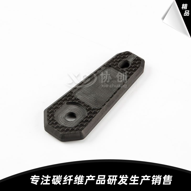 碳纖維零件價(jià)格高？那是您沒(méi)算這本“總賬”：長(zhǎng)期價(jià)值遠(yuǎn)超初始成本??